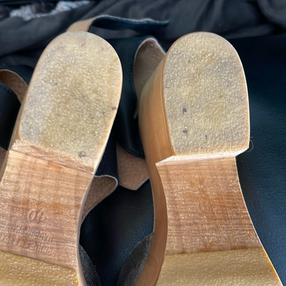 Free People wooden clog platform heels - Picture 4 of 4